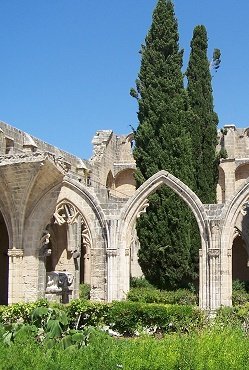 Пример готической архитектуры на Кипре